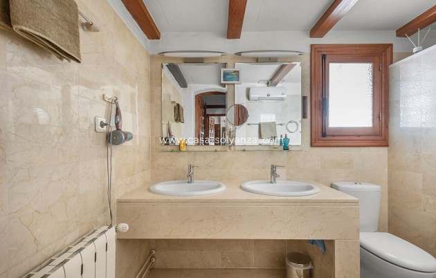 Reventa - Villa - Orihuela - Inland