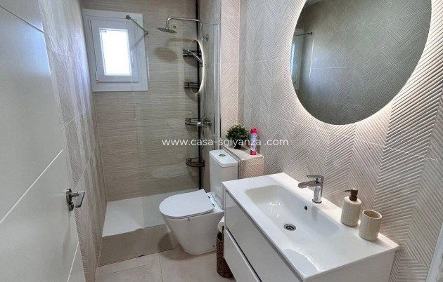 Resale - Apartment / flat - Cabo Roig - Costa Blanca