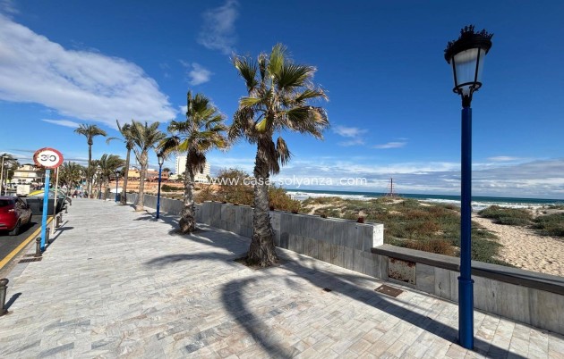 Resale - Apartment / flat - Cabo Roig - Costa Blanca
