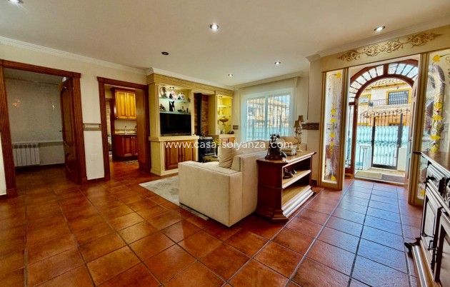 Resale - Villa - Orihuela Costa - La Zenia