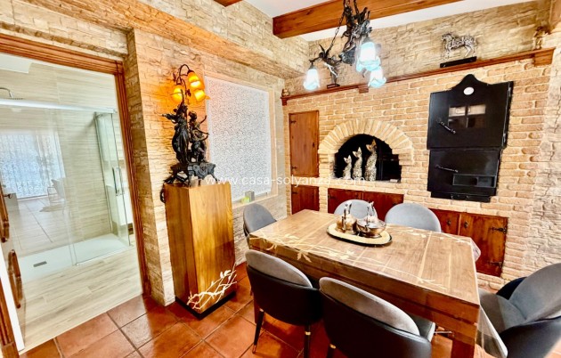 Resale - Villa - Orihuela Costa - La Zenia