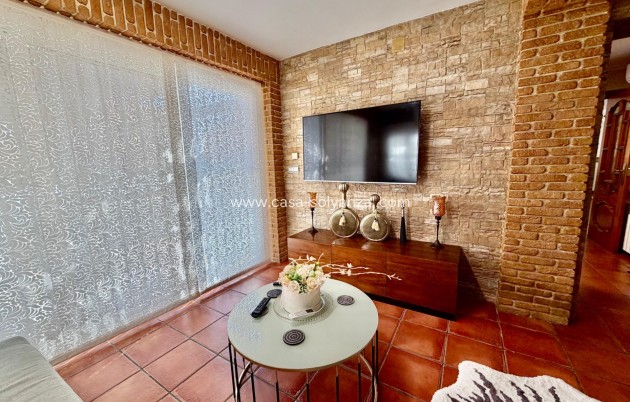 Resale - Villa - Orihuela Costa - La Zenia