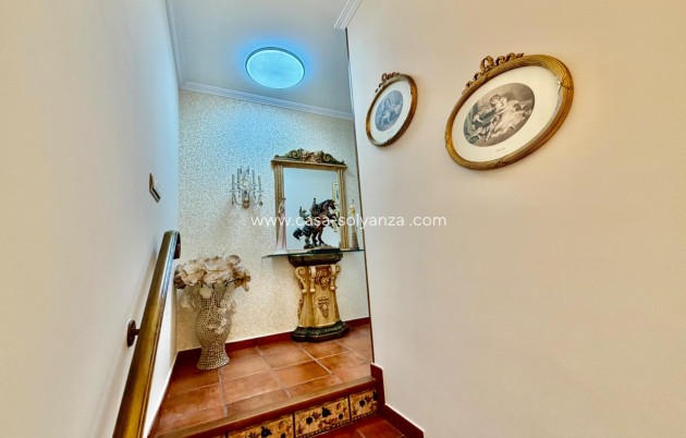Resale - Villa - Orihuela Costa - La Zenia