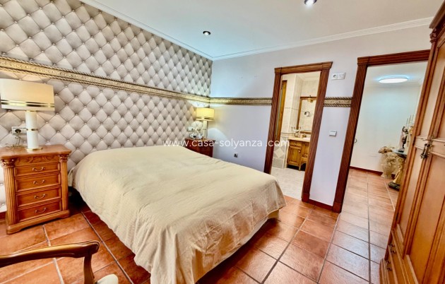 Resale - Villa - Orihuela Costa - La Zenia