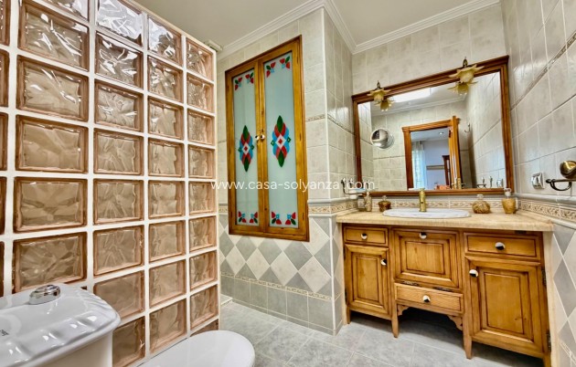 Resale - Villa - Orihuela Costa - La Zenia