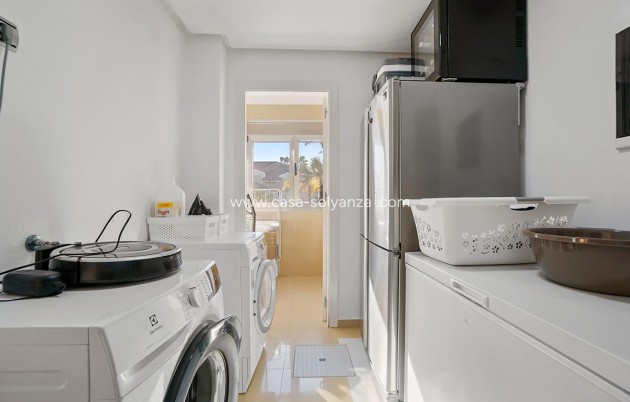 Wiederverkauf - Villa - Alicante - Campoamor