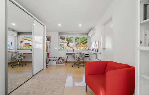 Wiederverkauf - Villa - Alicante - Campoamor