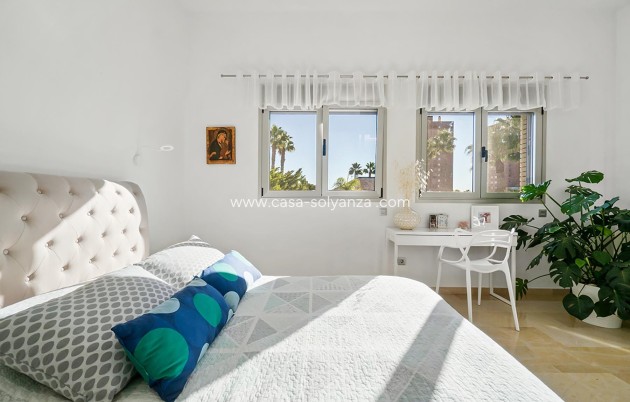 Wiederverkauf - Villa - Alicante - Campoamor