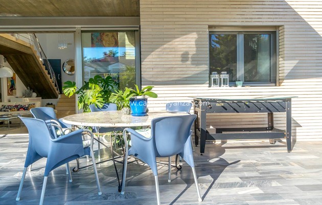 Wiederverkauf - Villa - Alicante - Campoamor