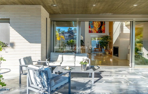 Wiederverkauf - Villa - Alicante - Campoamor