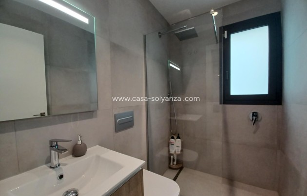 Herverkoop - Villa - Pilar de la Horadada