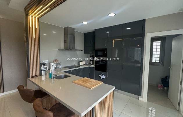 Herverkoop - Villa - Orihuela Costa - Costa Blanca