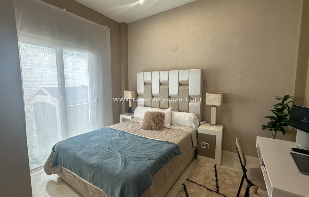 Herverkoop - Villa - Orihuela Costa - Costa Blanca