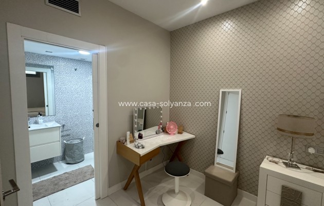 Herverkoop - Villa - Orihuela Costa - Costa Blanca