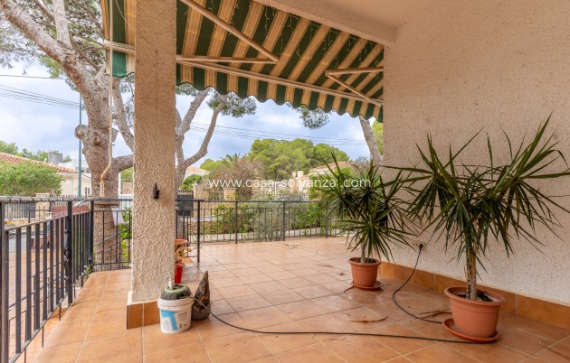 Resale - Villa - Pilar de la Horadada - Pinar de Campoverde