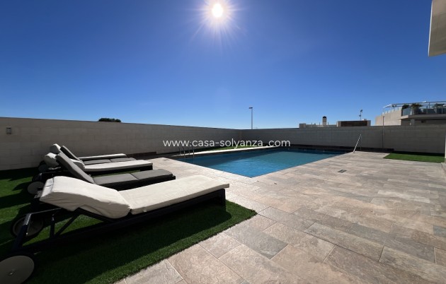 Herverkoop - Villa - Orihuela Costa - Costa Blanca