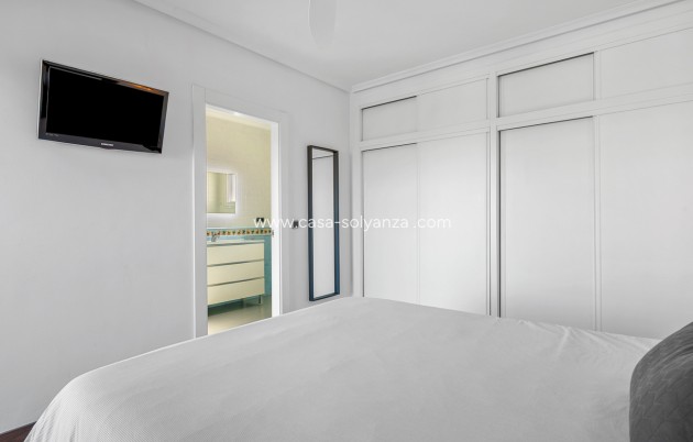 Wiederverkauf - Villa - Ciudad De Las Comunicaciones - Costa Blanca