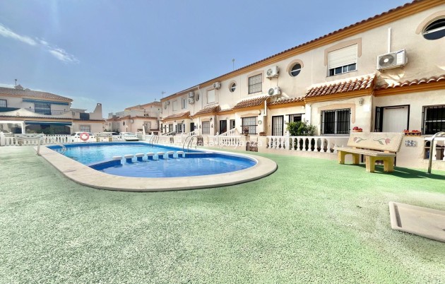 Herverkoop - Quad - Orihuela Costa - Playa Flamenca
