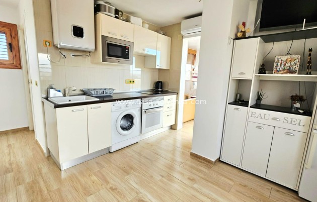 Herverkoop - Appartement / flat - Torrevieja - Nueva Torrevieja