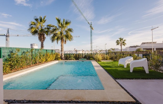 Resale - Villa - Algorfa - Golf La Finca