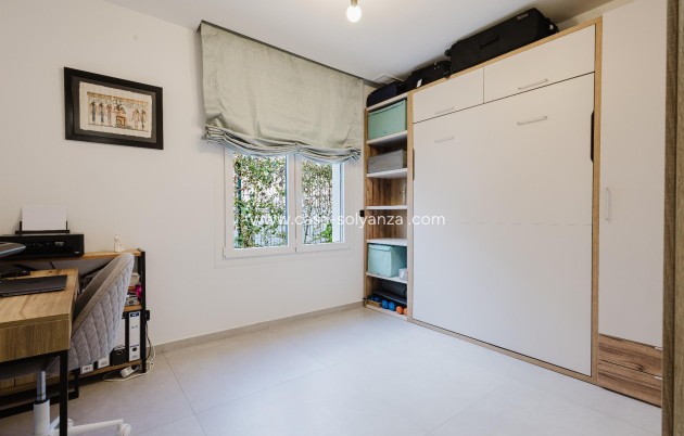 Resale - Villa - Algorfa - Golf La Finca