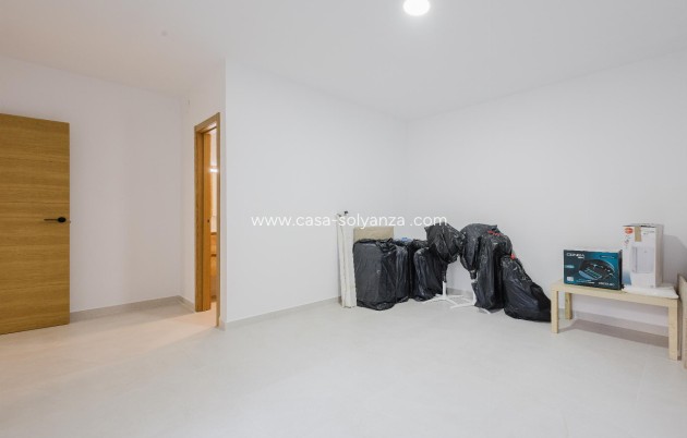 Resale - Villa - Algorfa - Golf La Finca