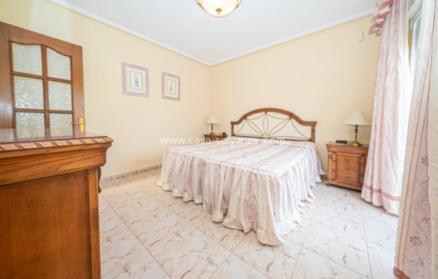 Wiederverkauf - Villa - Torrevieja - El Chaparral