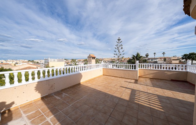 Wiederverkauf - Villa - Torrevieja - El Chaparral
