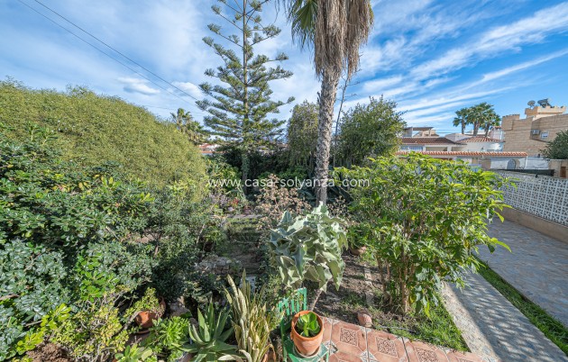 Wiederverkauf - Villa - Torrevieja - El Chaparral