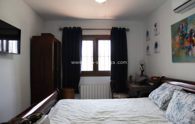 Reventa - Villa - Orba - Inland
