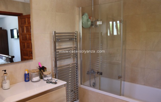 Reventa - Villa - Orba - Inland
