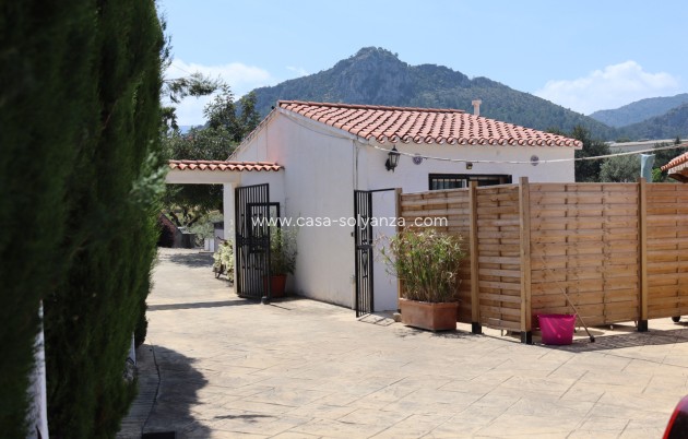 Reventa - Villa - Orba - Inland