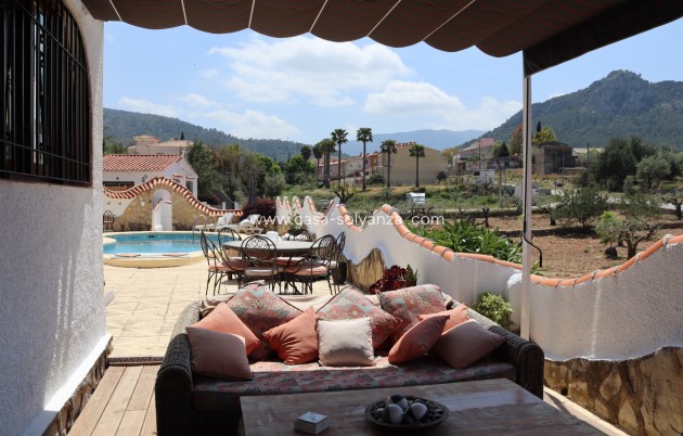 Reventa - Villa - Orba - Inland