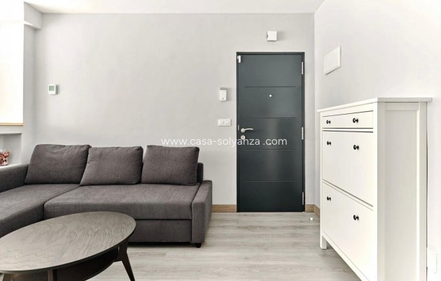 Herverkoop - Appartement / flat - Torrevieja - Center