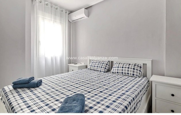 Herverkoop - Appartement / flat - Torrevieja - Center