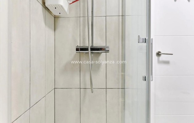 Herverkoop - Appartement / flat - Torrevieja - Center