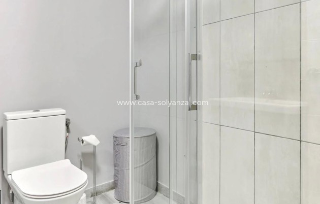 Herverkoop - Appartement / flat - Torrevieja - Center
