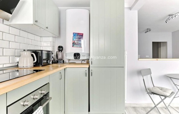 Herverkoop - Appartement / flat - Torrevieja - Center