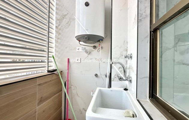 Herverkoop - Appartement / flat - Torrevieja - Center
