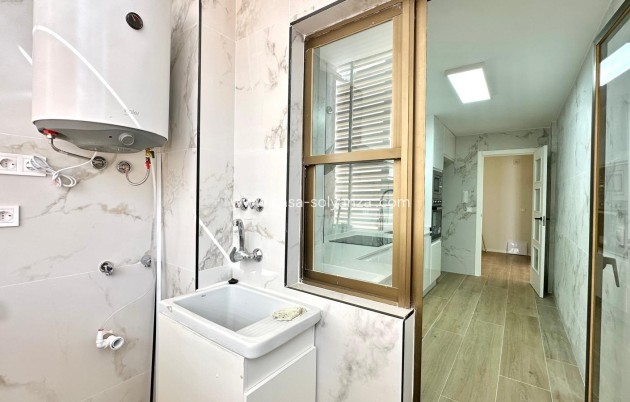 Herverkoop - Appartement / flat - Torrevieja - Center