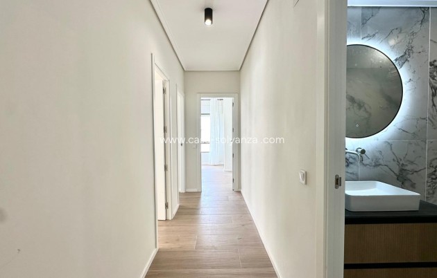 Herverkoop - Appartement / flat - Torrevieja - Center