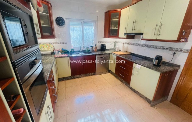 Herverkoop - Villa - Gea Y Truyols - Inland