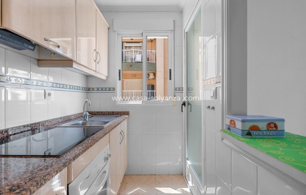 Herverkoop - Appartement / flat - Torrevieja - La Mata
