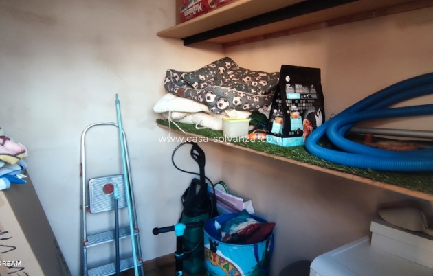 Resale - Villa - Caudete