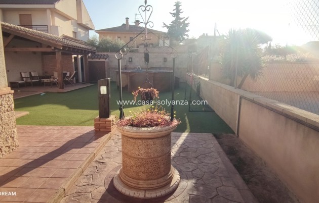Resale - Villa - Caudete