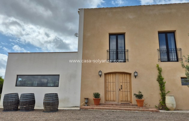 Reventa - Comercial - Almansa