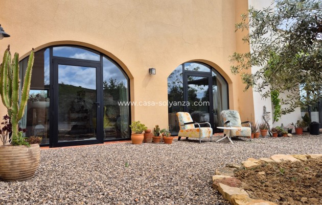 Reventa - Comercial - Almansa