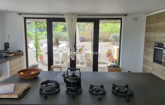 Reventa - Comercial - Almansa