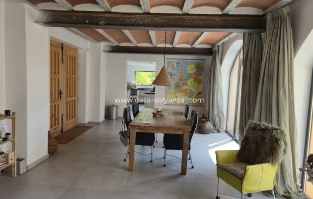 Reventa - Comercial - Almansa
