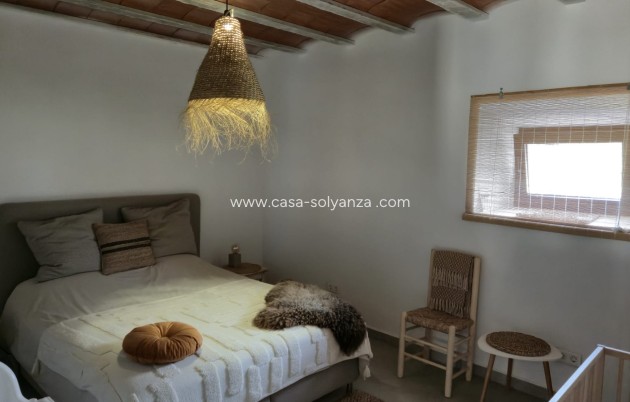 Reventa - Comercial - Almansa